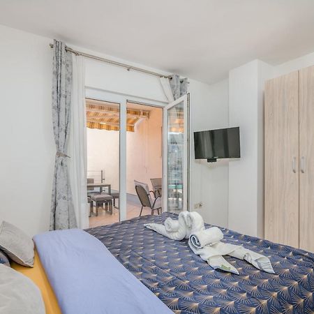 Apartment Stella Di Mare 2 クルク エクステリア 写真